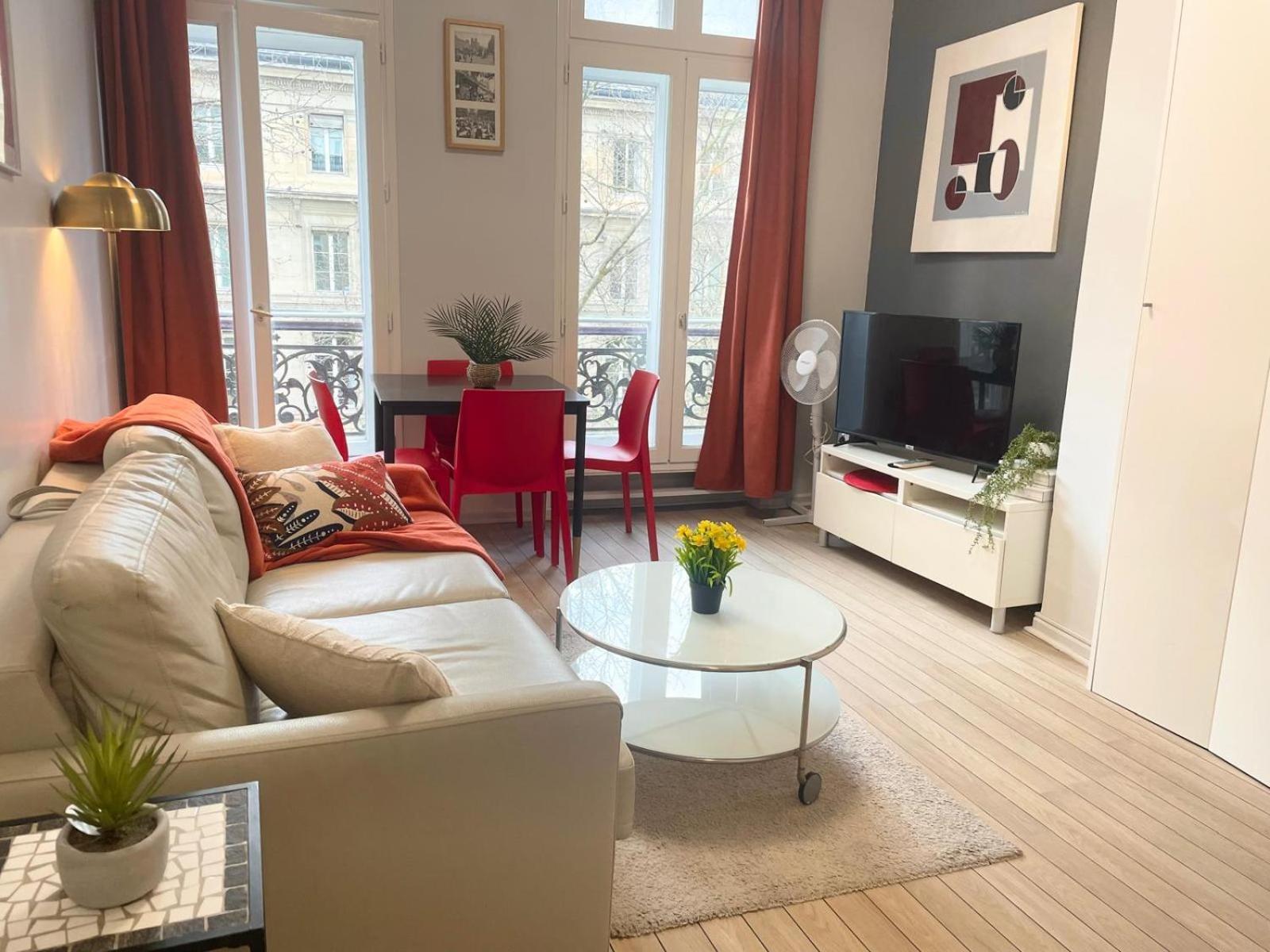 Saint Michel Quartier Latin With Ac Apartment Paris Exterior photo