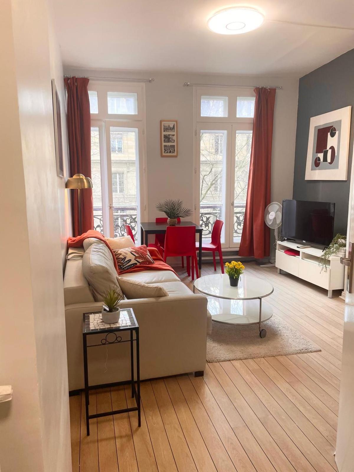Saint Michel Quartier Latin With Ac Apartment Paris Exterior photo
