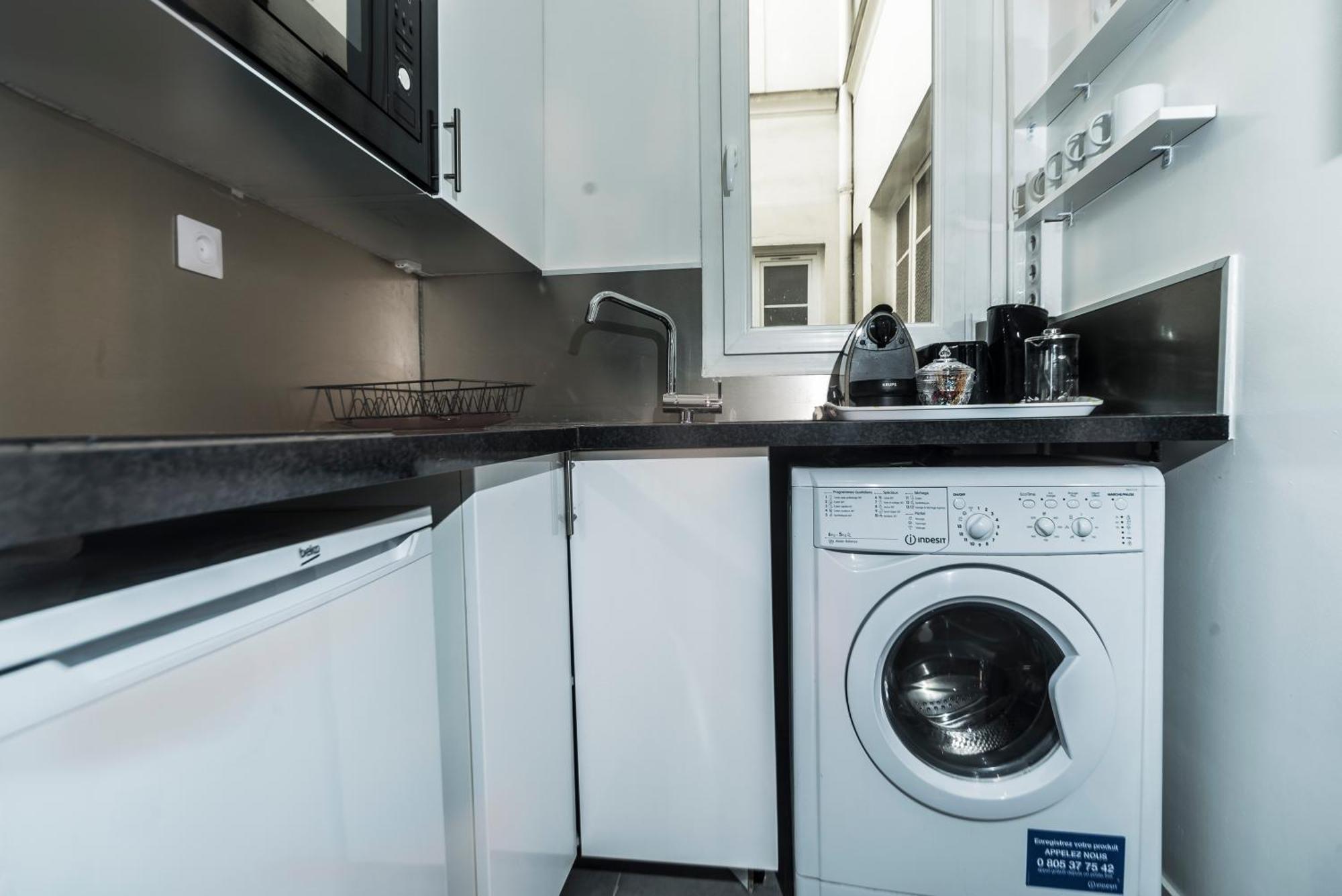Saint Michel Quartier Latin With Ac Apartment Paris Exterior photo