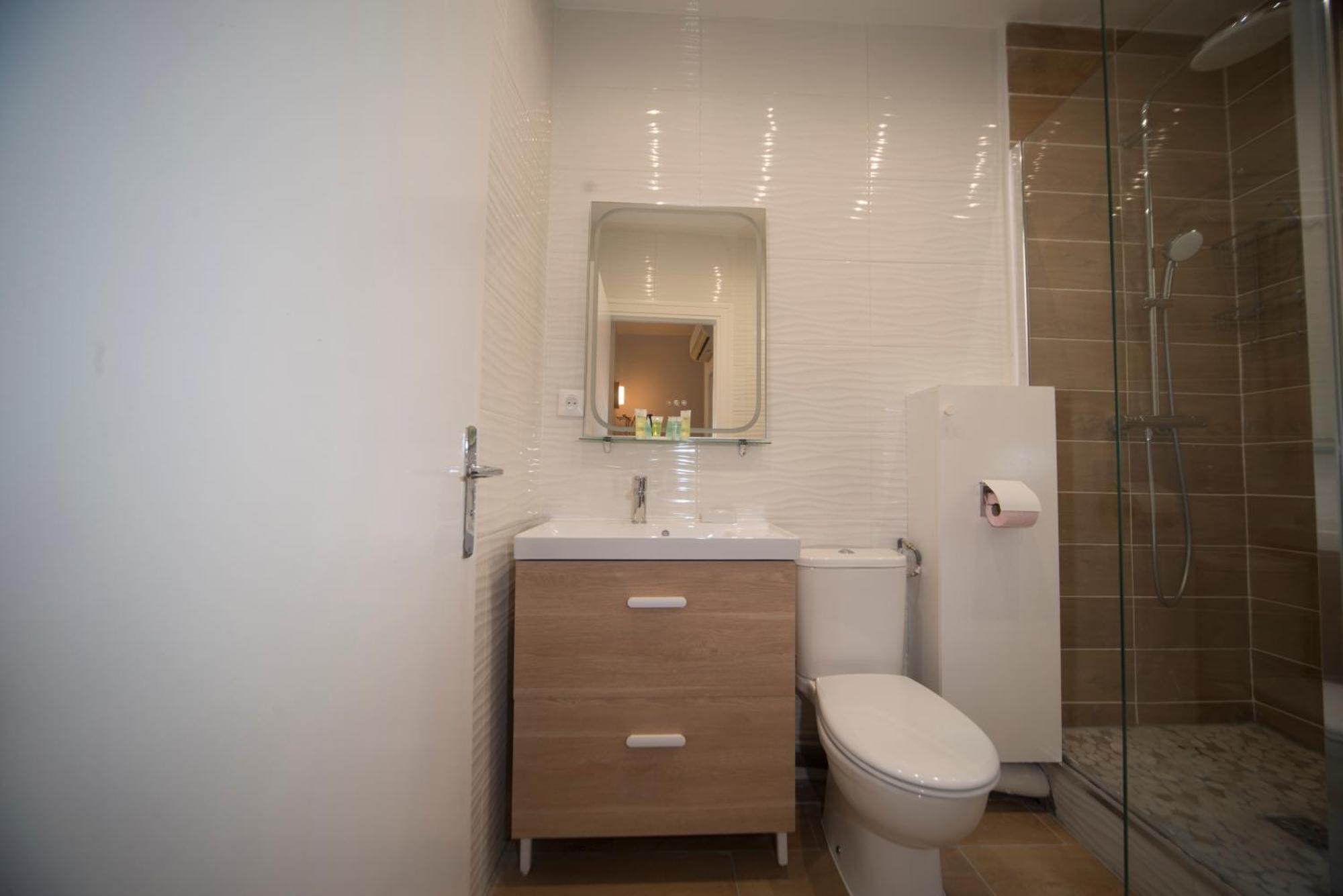 Saint Michel Quartier Latin With Ac Apartment Paris Exterior photo