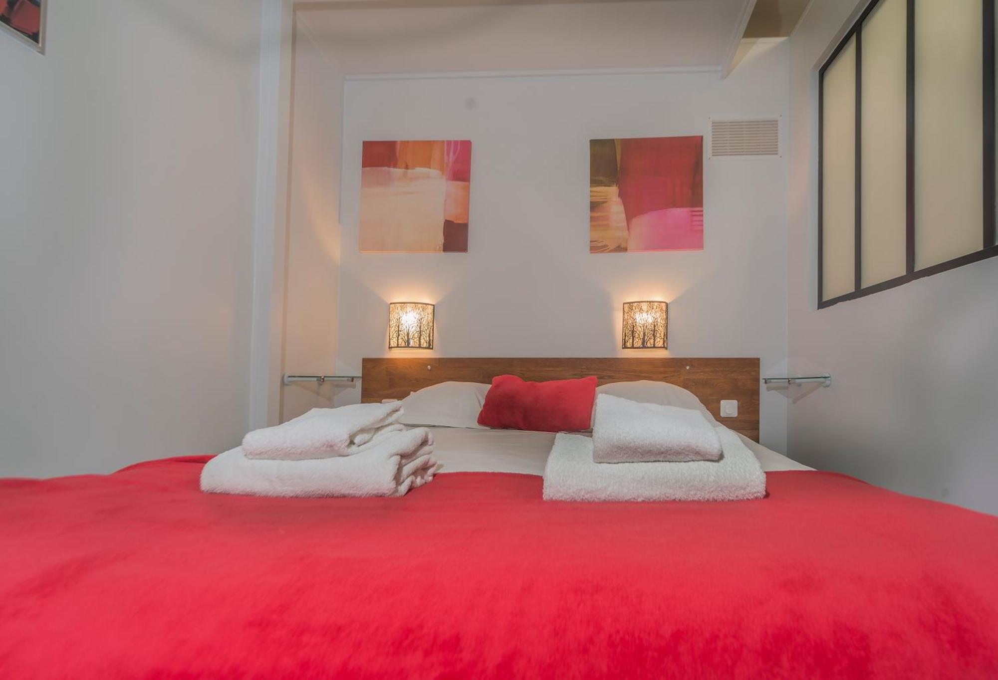 Saint Michel Quartier Latin With Ac Apartment Paris Exterior photo